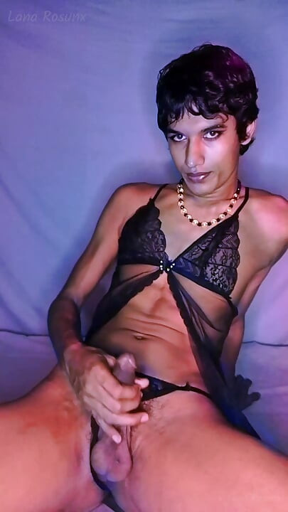 Femboy asiatique mignonne, masturbation en solo et taquinage