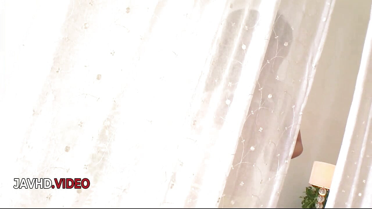 Reiko Kobayakawa's Sensual Blowjob Leads to Deep Creampie Finish