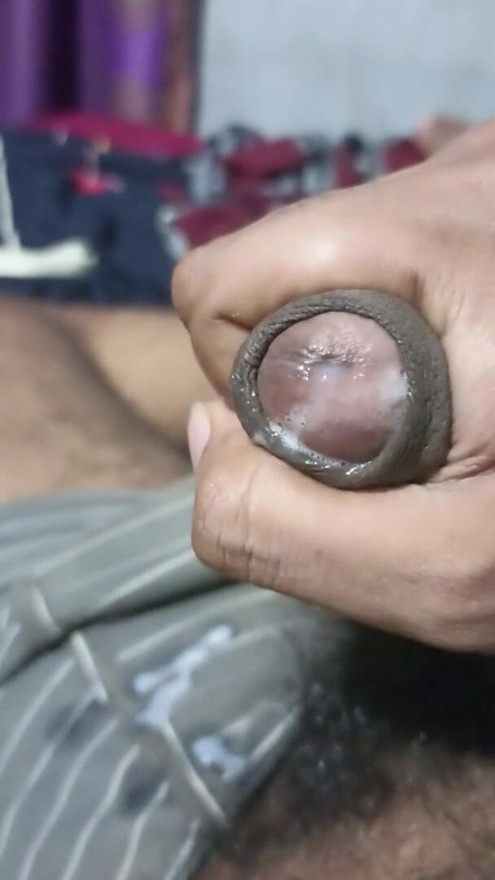 big dick Tick cum in the boxer 🩳💦🤤