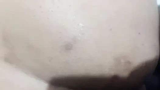 Sezon 175. Yenge üvey erkek kardeşi ve kocasıyla üçlü seks yapıyor