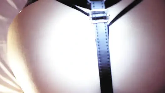 Очень горячая госпожа Eva Latex в маске сосет большой хуй в видео от первого лица, трахает мокрую киску со спермой в лице, фетиш чернокожих сапоги