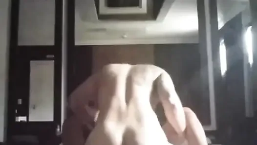 Ich habe den Videoanruf mit dem Cuckold aufgenommen, als ich mit dem Esser im Motel war!