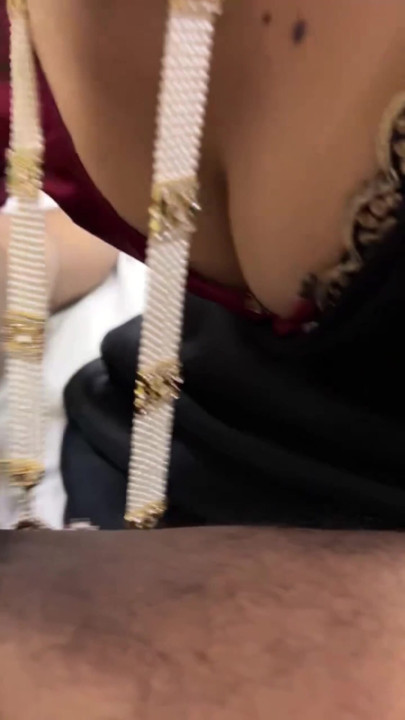 Desi Horny Bhai Behan Ki Shaadi Ke Baad Chudai(Hindi audio) | Clip 1