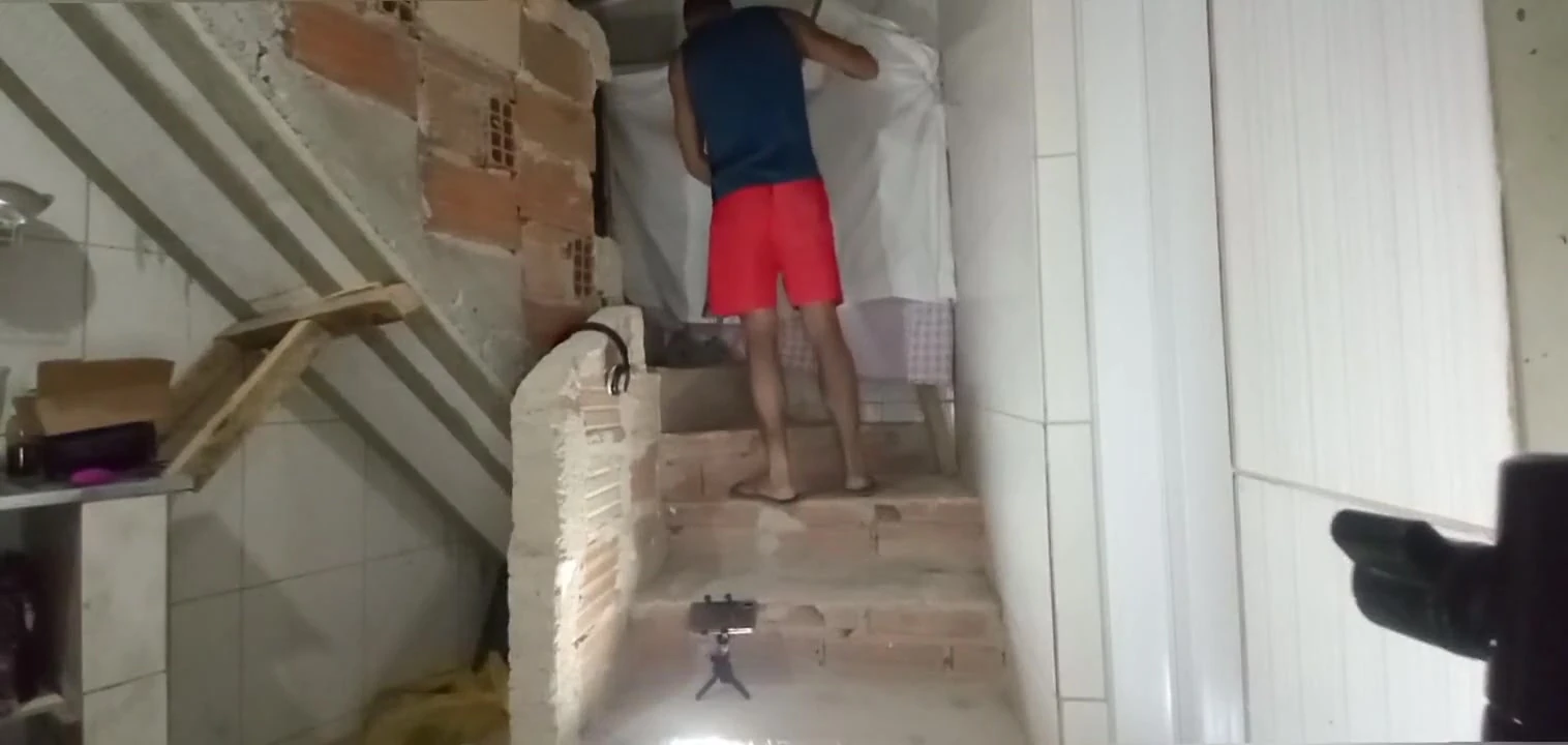İş bittikten sonra eşime tesisatçı oldu