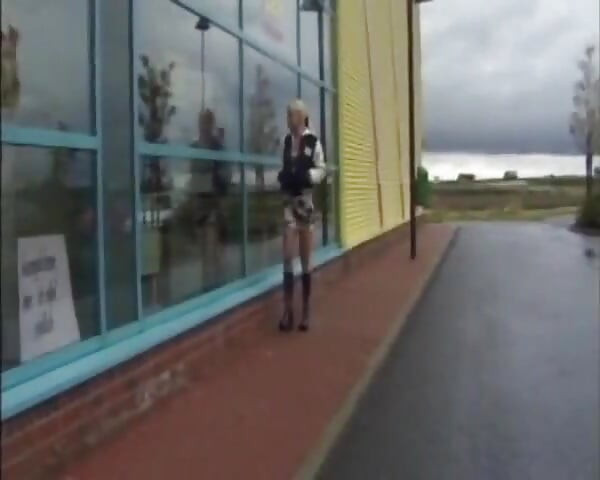 Blonde Slut Gets Pounded Hard and Facialized