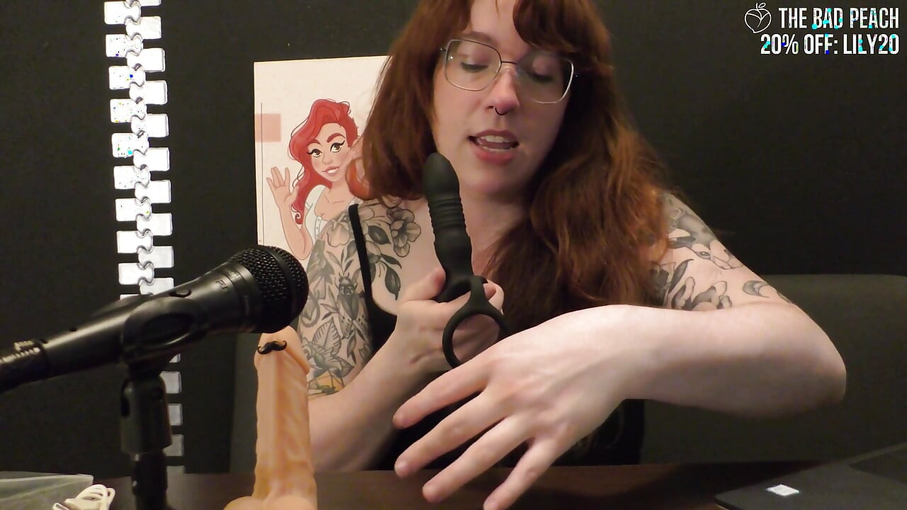 NSFW Review of a Remote Control Thrusting Prostate Massager From the Bad Peach