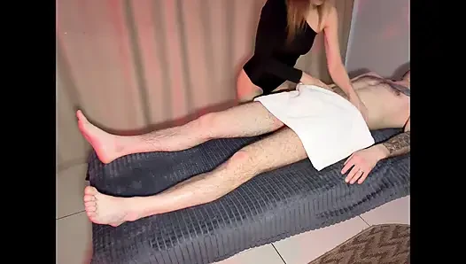 Took in the mouth of the client and fucked him on the couch