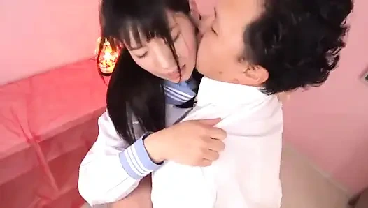 Trans'ta idol yüzü. Sonsuz tepelerin sessiz peşinde