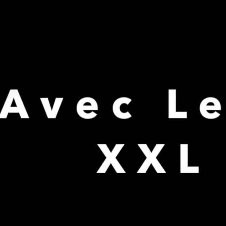 Joven latino follado por un chico XXL
