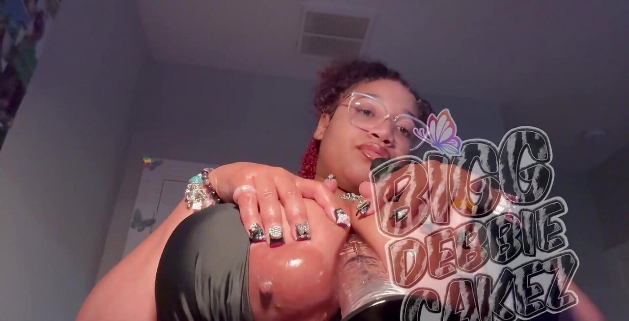 Big Titty Debbiecakez