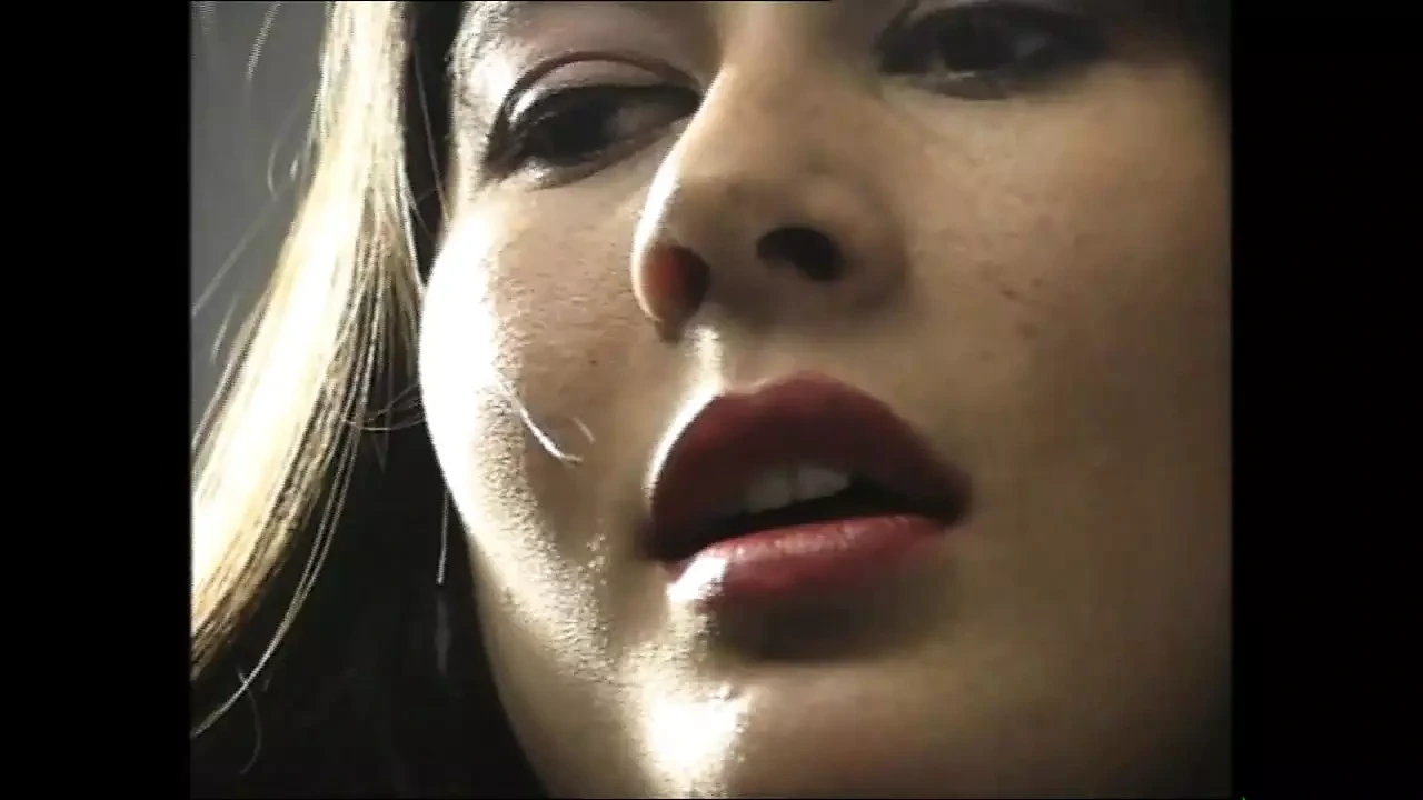 火辣四人（整部电影）