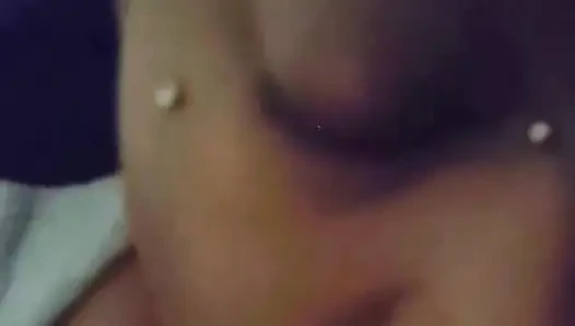 Nyepong & ngocok kontol sampai ludah