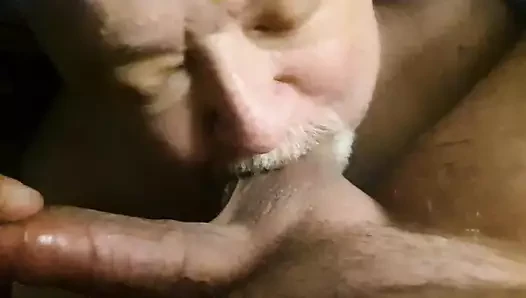 Şeker baba yarak emiyor