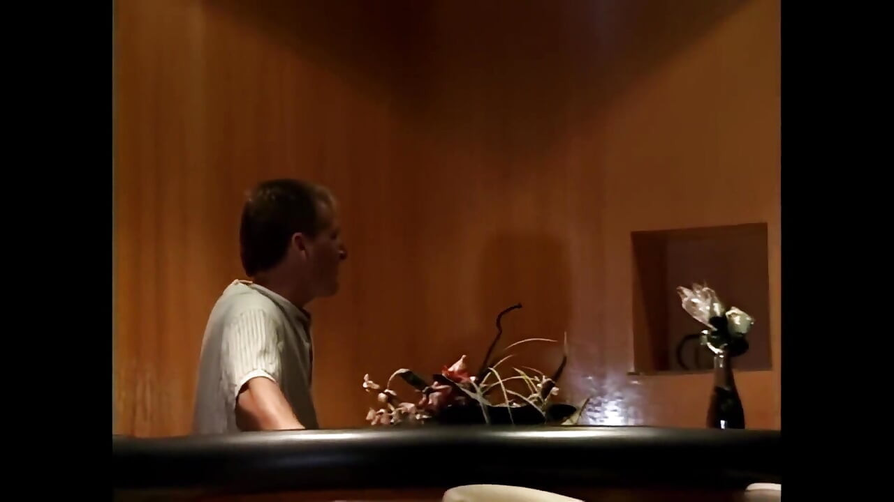 Double Pénétration Intense Pour Une Blonde Sublime