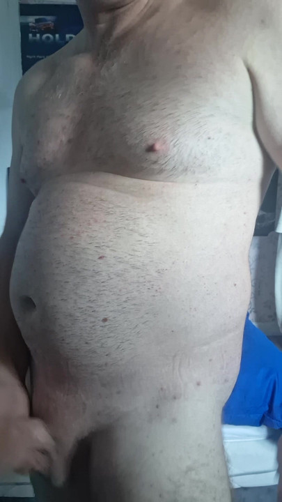 Nude chubby