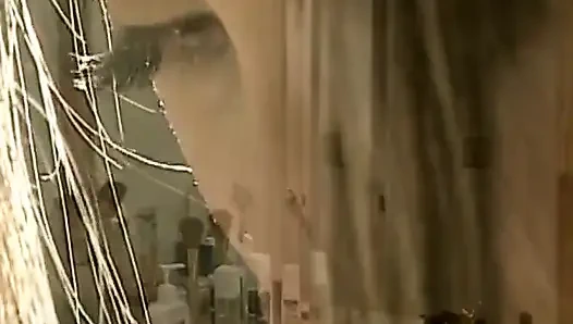 Diese asiatische lesbe aus Frankreich spielt gerne mit ihrem BFF