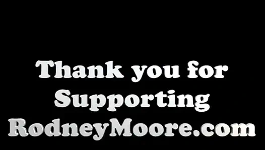 Vintage - cewek kulit hitam toket besar nyepong kontol ceroboh dan dicrot sperma