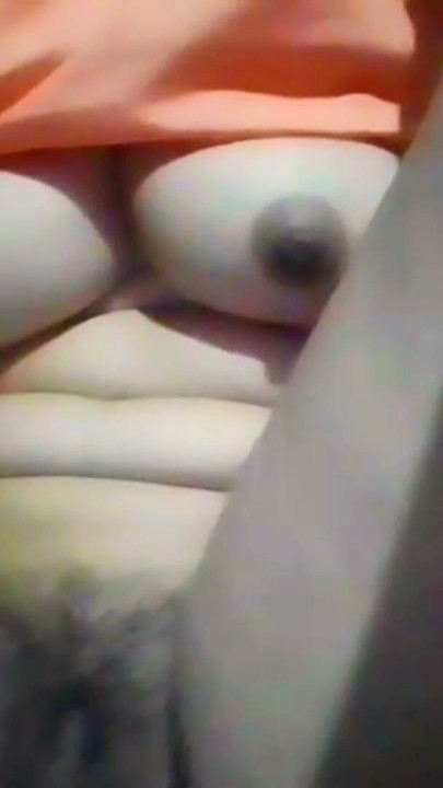 Hot sexy bhabhi's hot pussy mast young rasheeli pussy is still kuar | Clip 1