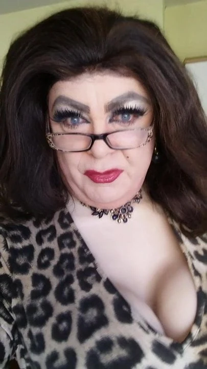Dolly Lashes