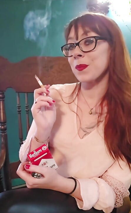 Kako se osećam kad dobijem novu kartonsku kutiju cigareta