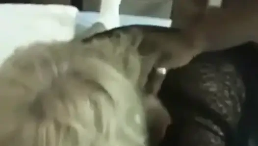 Aldatılan orta yaşlı seksi kadın - aldatan evli kadın