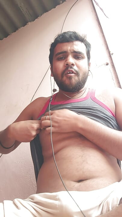 Ismaatdeva watching prostitute nude dancing video with erotic orgasam dancing jerk