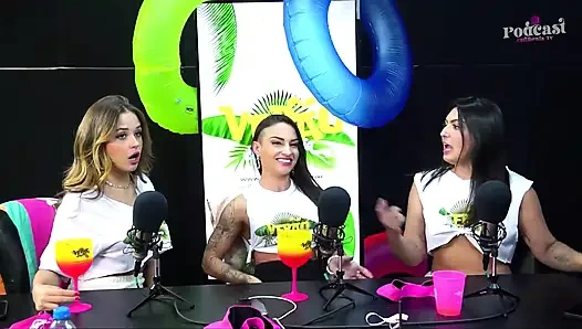 Pagode Da Ofensa - Ep. Summer Kalifornien: Agnes, Clara Wellen und Monique Bertolini