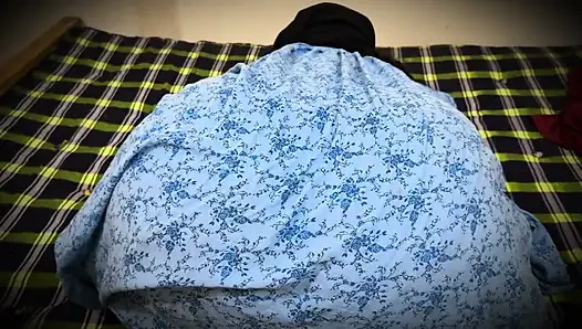 Egyptian Hot Stepmom Live Show!