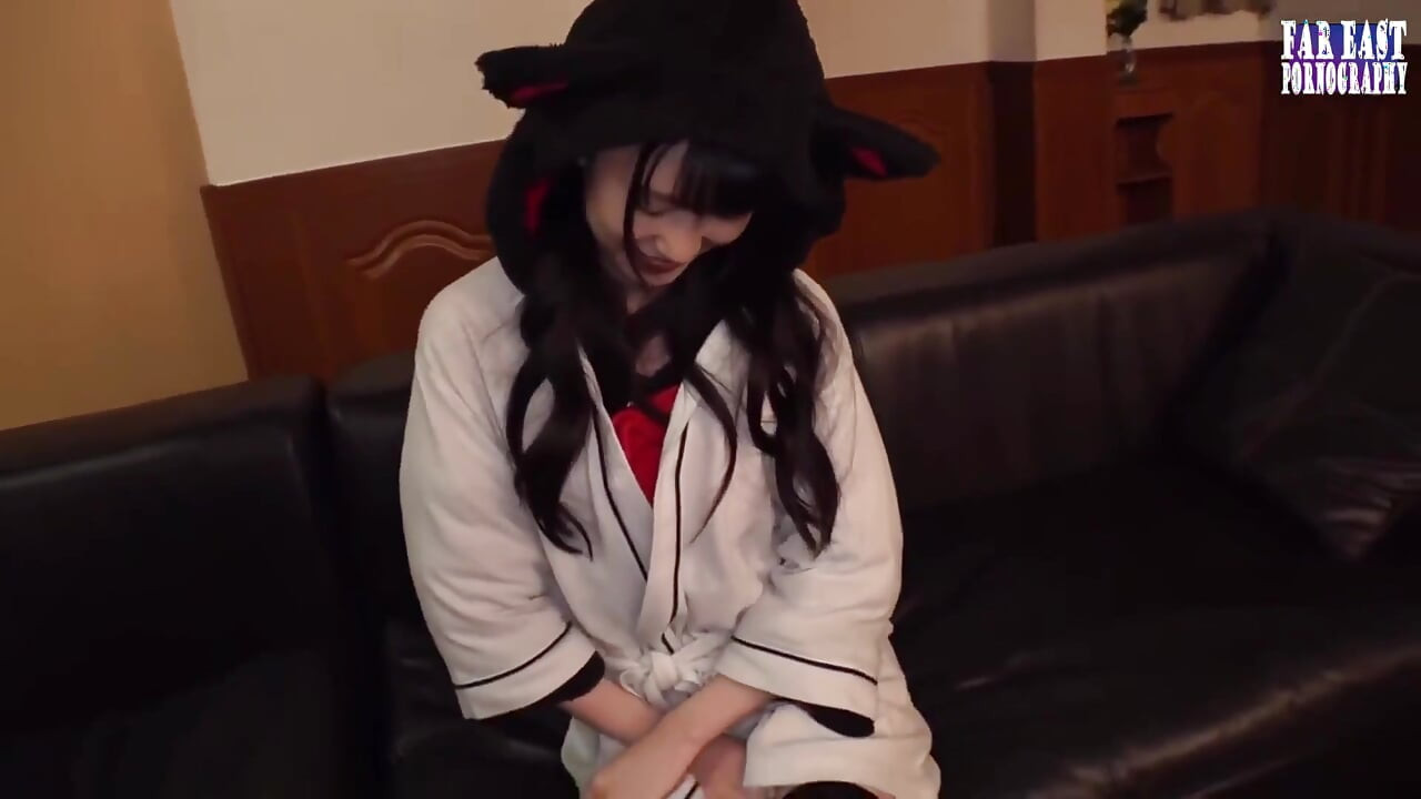 Tatlı oral randevuda minik kavisli koyu saçlı azdırıcı gulp mutluluk bölüm 4