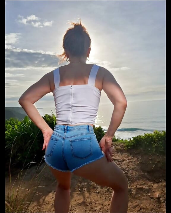 Redhead Stepaunt showing off her cute little body