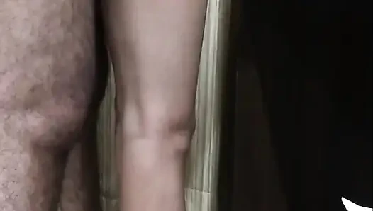 Hintçe yüksek sesle çığlık atarak aldatan Desi Müslüman evli kadın Rukhsara'nın misyoner sikişi