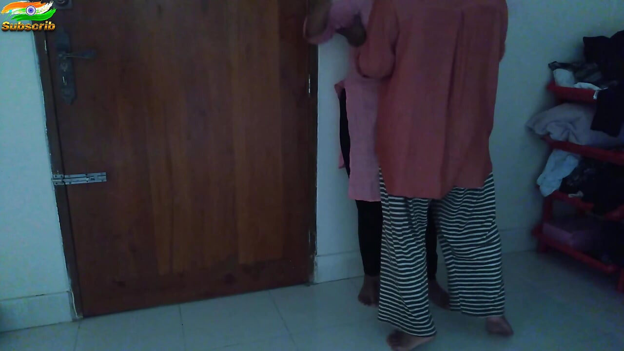 Gujarati Hot Stepaunty Softcore Fucking & Huge Cum