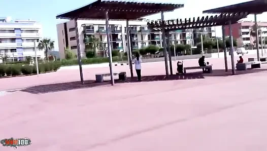 Nathalie vanadis: nathalie vanadis ve büyük doğal göğüsleriyle plajda anal sikiş