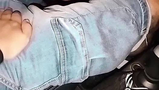 I film my friend getting sucked by a stranger