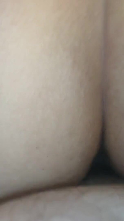 大きなお尻の肉の小便器は、力を使わずにセックスするためのものです | クリップ 1