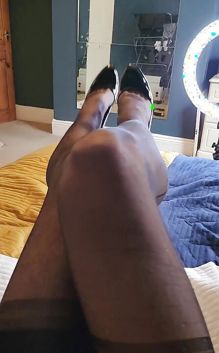 Stockings and masturbation - my day