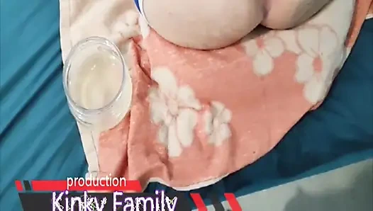 POV.Госпожа трахает раба в задницу огромным страпоном