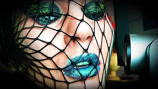 The dark queen experiment