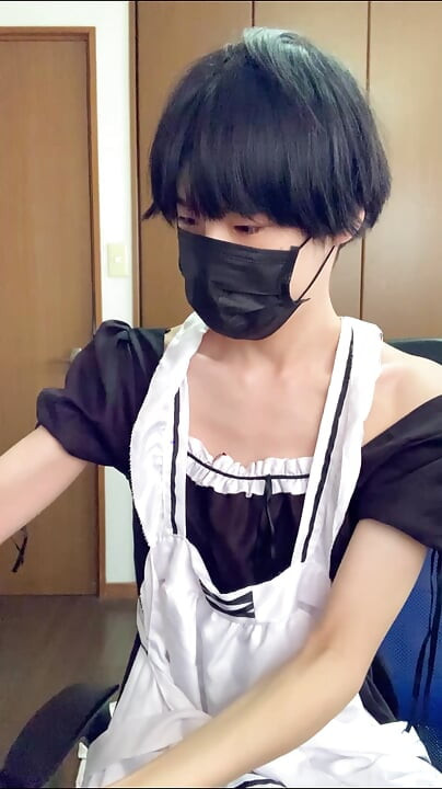 Maid Outfit Crossdressing masturbation