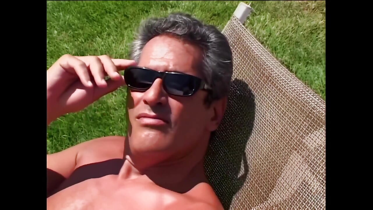 Kat: Quero Sentir Seu Pau Grande No Meu Cu Pequeno