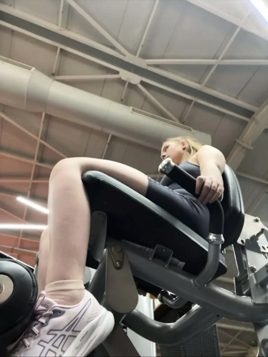 Workout with masturbate in public