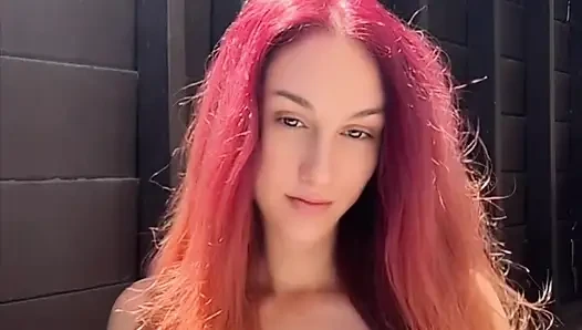 Kompilasi sesi merokok hot artemisia love