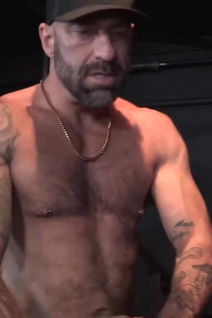 Barebackthathole Jake Morgan Nailed by Inked Drew Sebastian