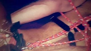 Kerzenwachs und Bondage-BDSM