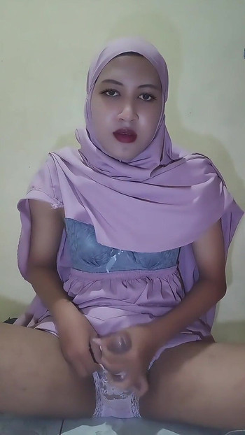 Muslimanski femboy mora se jebati