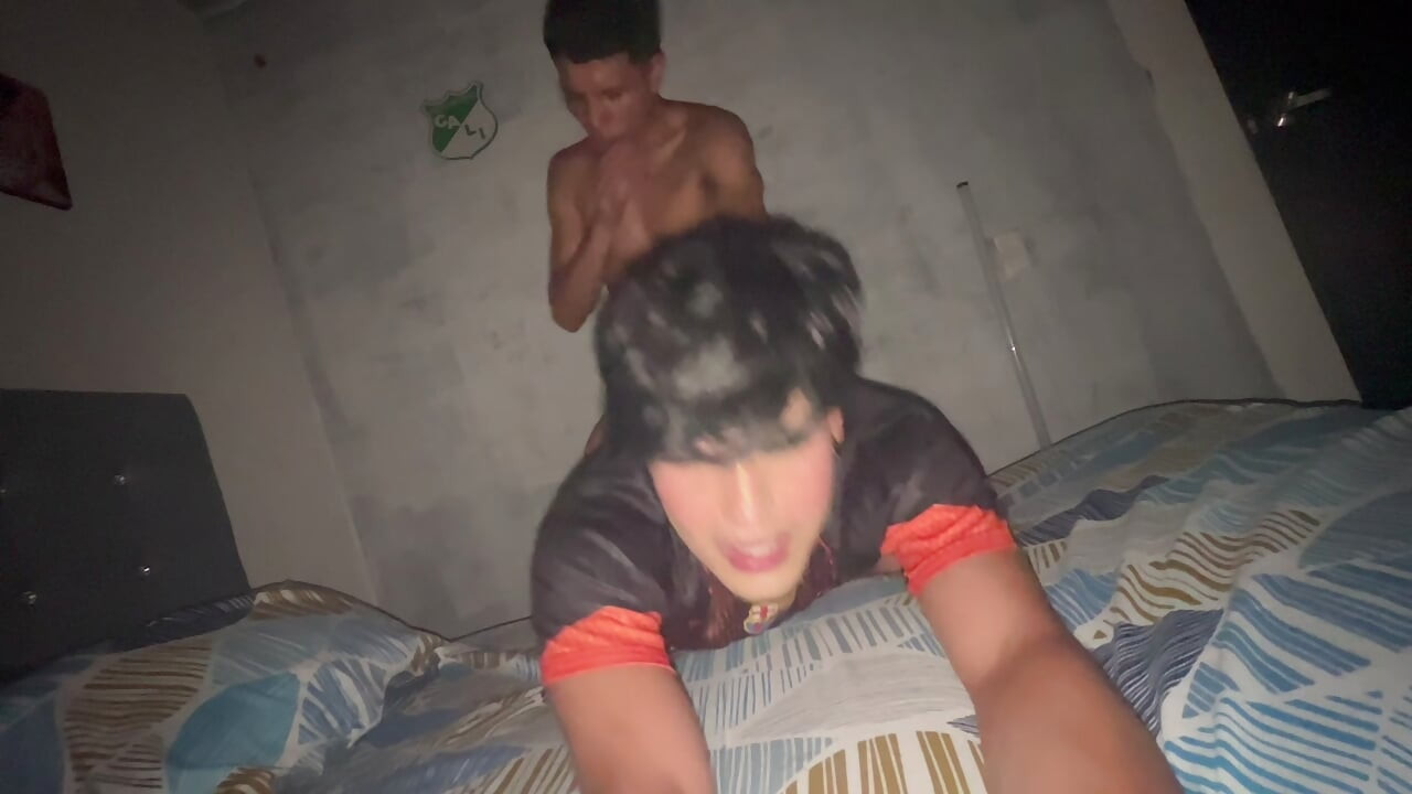 HE GOES INTO HIS STEPFATHER'S SON'S ROOM TO FUCK HIM