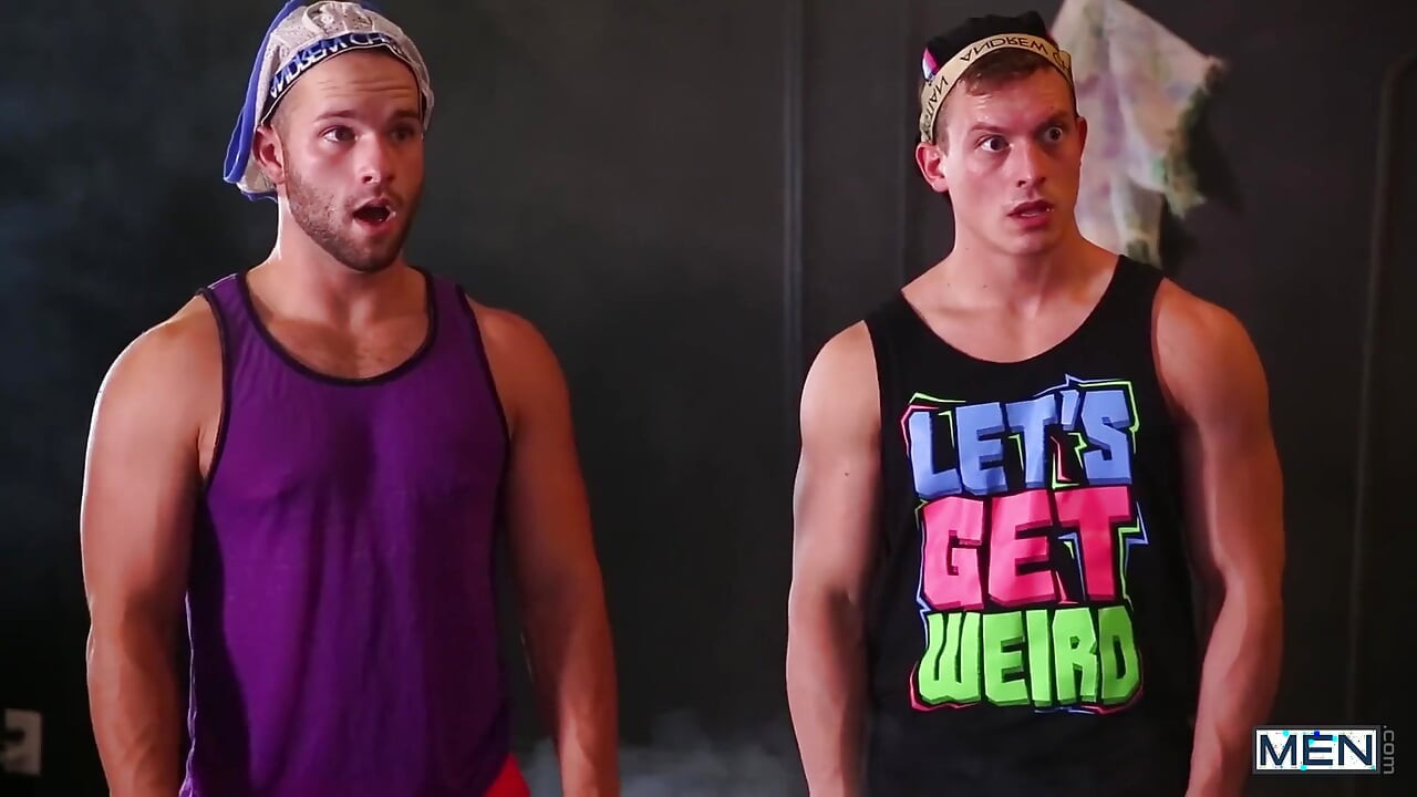 Wmen - Luke Adams and Tommy Regan Are Determined to Score with a Hot Guy