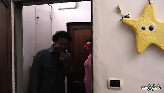 Komşu yaşlı kadın