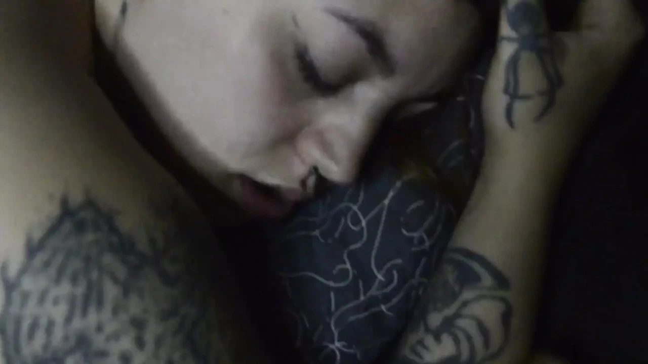 This Asshole’s Ass Is Beautiful, I End up Inside Her and I Continue Fucking Her