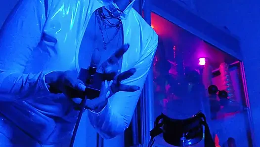 Göttin eva latex-domina domina solo-fetischspielzeug fickt BDSM Absätze pvc-dicker arsch MILF